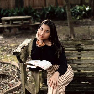 Meet your Posher, Marion